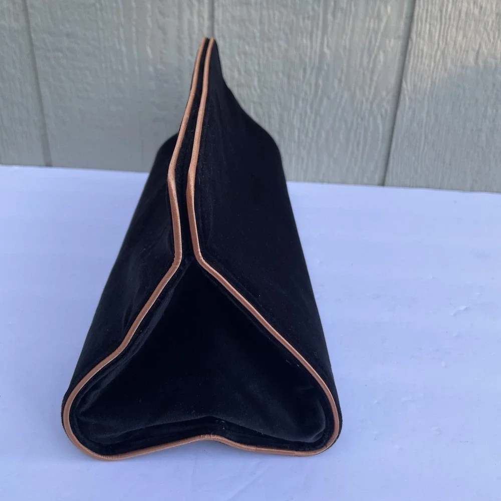 Dyson Airwrap Storage Travel Bag Pouch Case Magnetic Closure Black/Copper Velvet
